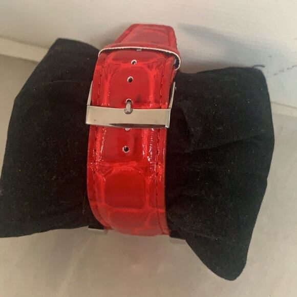 FRED BELAY STAINLESS STEEL GENUINE LEATHER QUARTZ‎ WATCH - Picture 2 of 6